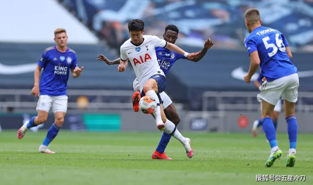 尤文图斯训练开放日，加时末段防线松动引欢呼，英超在即，赛程密集仍需轮换(尤文图斯曼联转播)