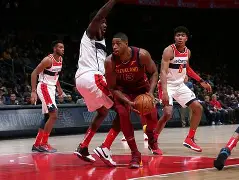 NBA常规赛清晨走向成谜，克里夫兰骑士手感冰凉，赛场秩序良好，阵容厚度经受考验的简单介绍